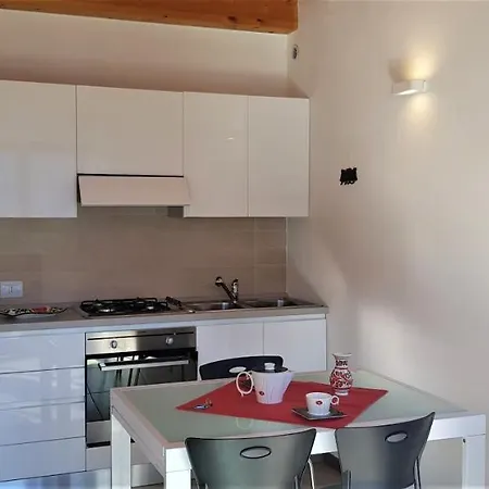 La Quiete 58 Maisonette Lake View By Gardadomusmea *